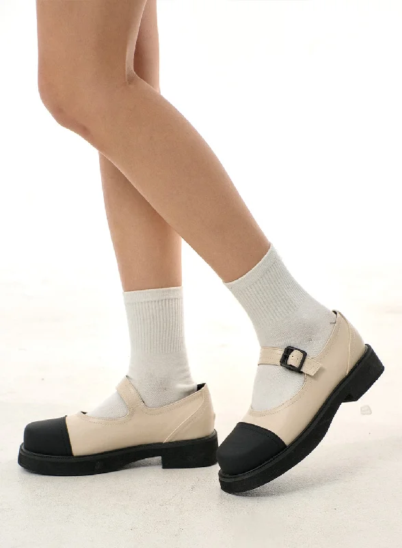 Toe Detail Buckle Strap Loafers BJ306